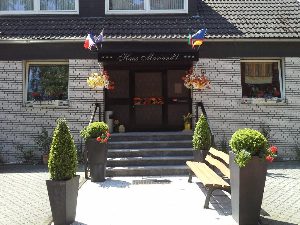 Haus Mariandl Hotel ดุสเซลดอร์ฟ ภายนอก รูปภาพ